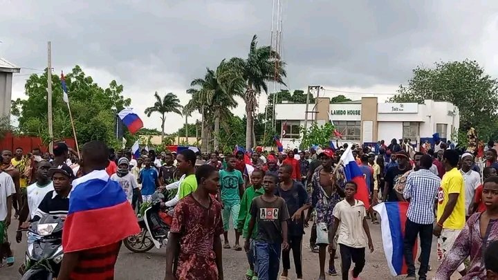 #EndBadGovernance: APC Support Group Seeks Sanction For Protesters Who Raised Russian Flag